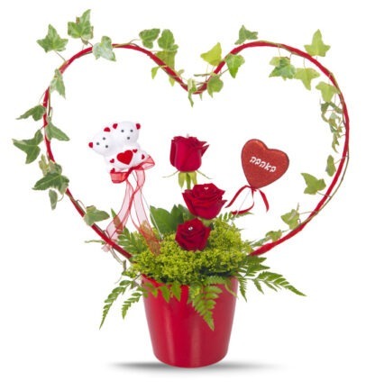 סידור פרחים אוהבים לנצח – סידור פרחים בצורת לב - פרחי עירית, משלוחי פרחים וחנויות פרחים בתפוצה ארצית