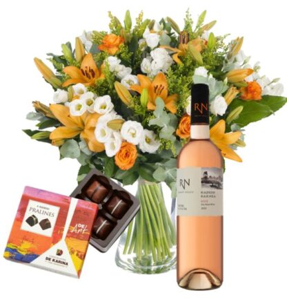 זר פרחים אביבי, בקבוק יין ושוקולד איכותי - פרחי עירית